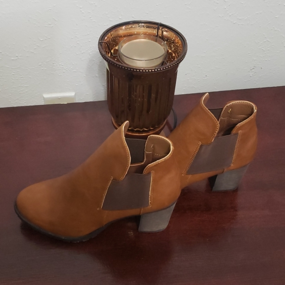 Women ankle boots
